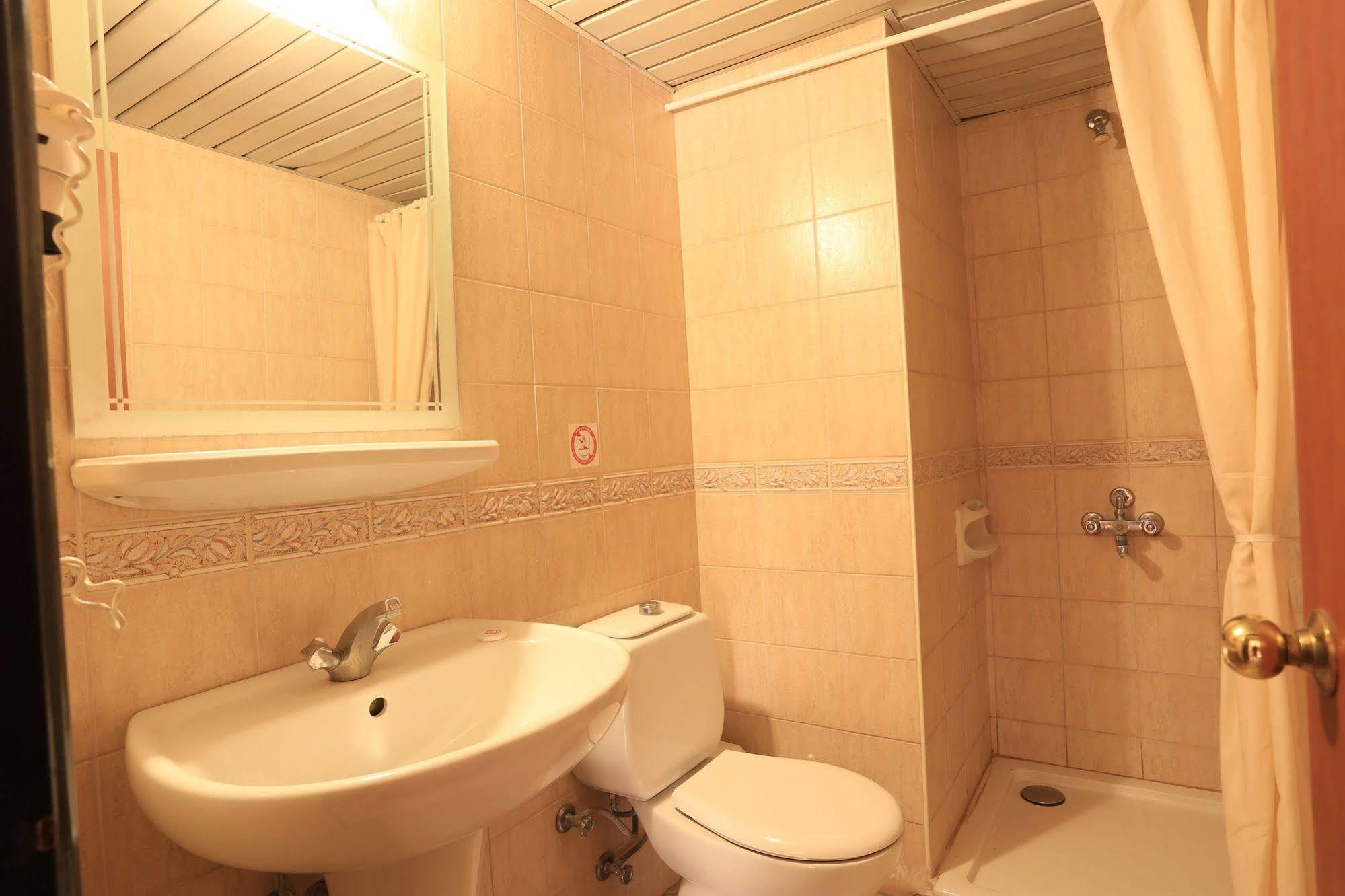 Amaris Marmaris