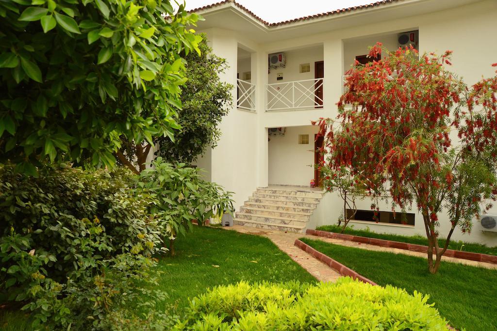 White 3* Oludeniz