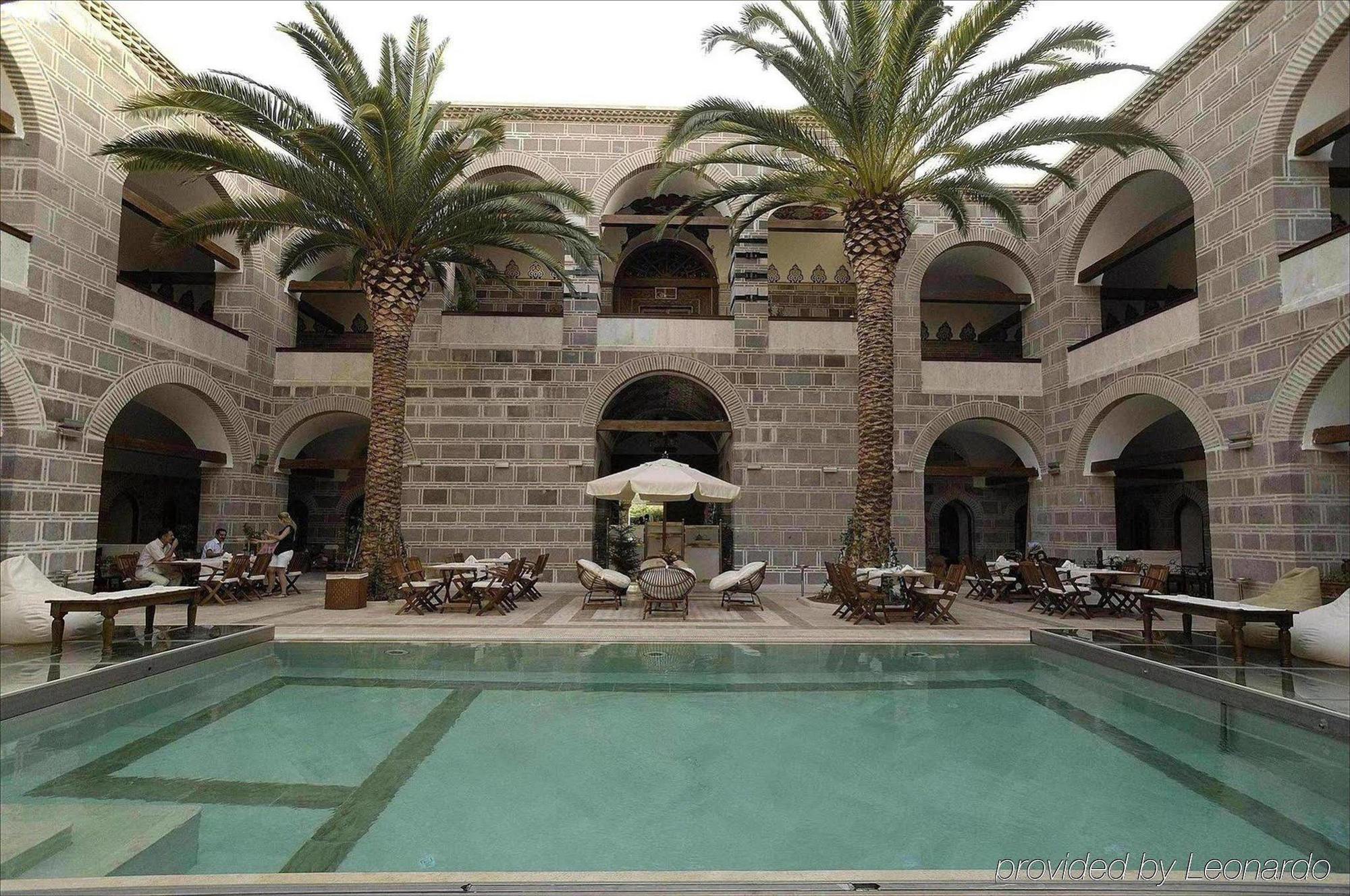 Kanuni Kervansaray Historical 5* Cesme