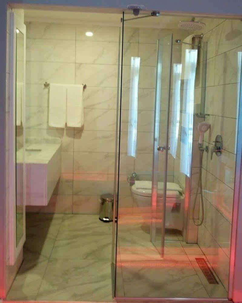 Cekmen Hotel 3*
