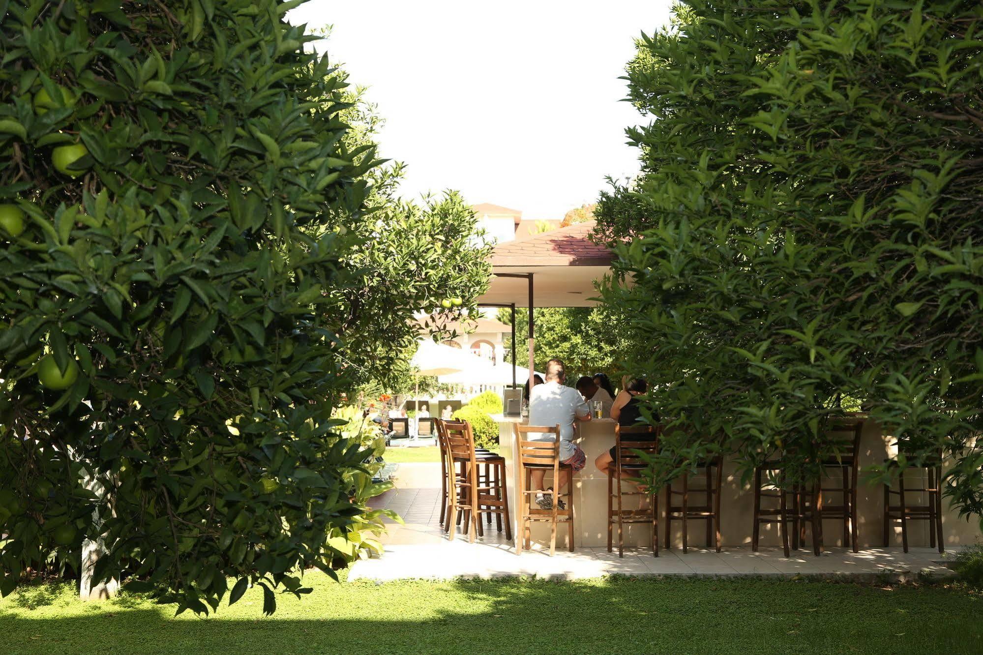 Resort Garden Bergamot Kemer
