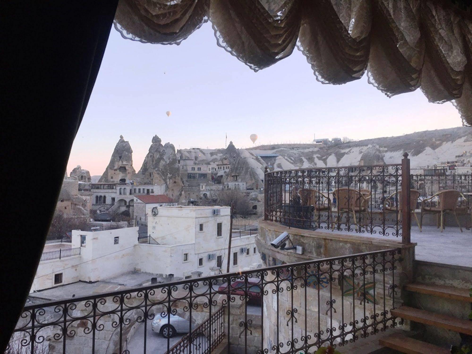 Panoramic Cave Hotel 2*