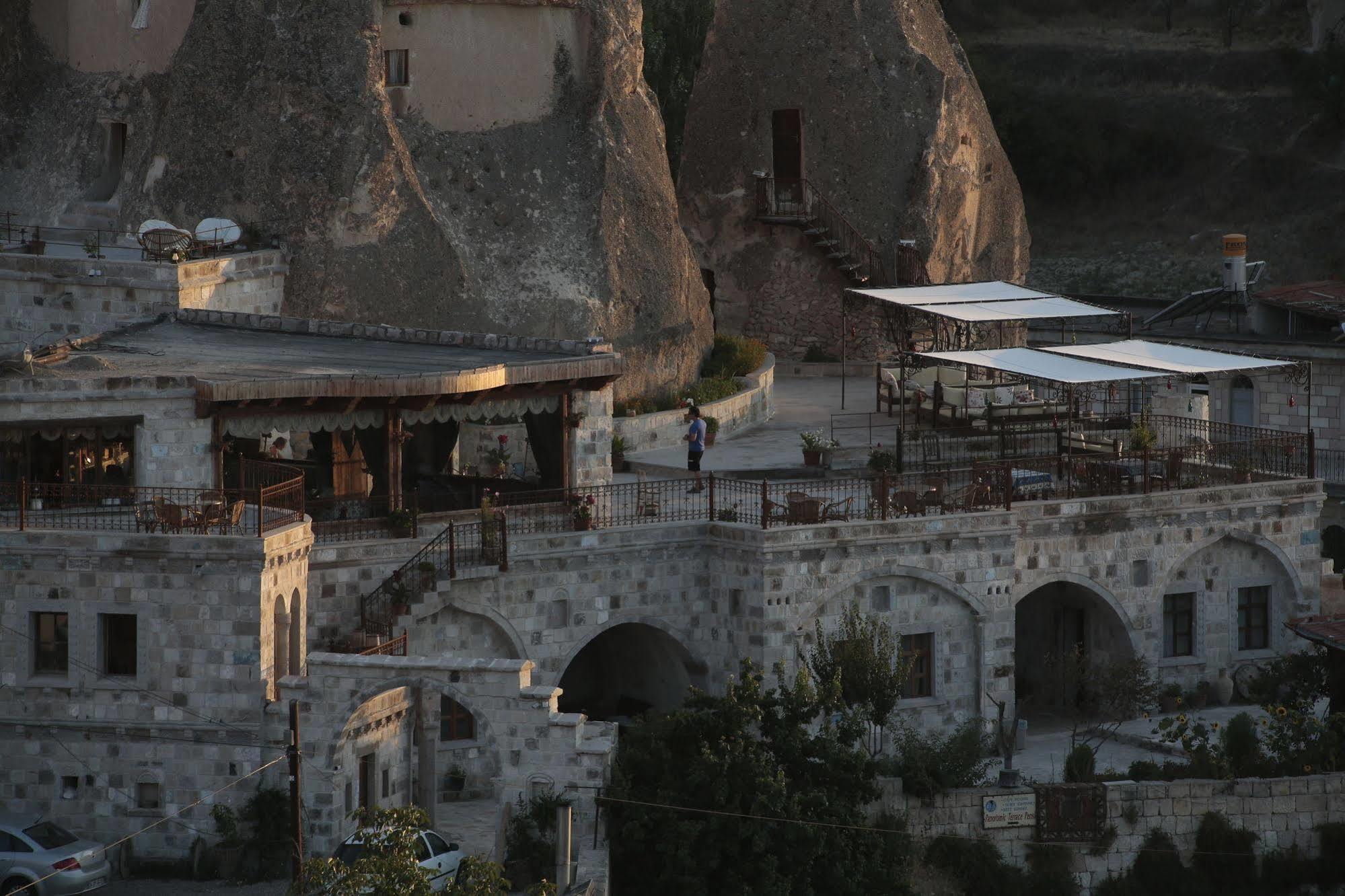 Hotel Panoramic Cave 2*