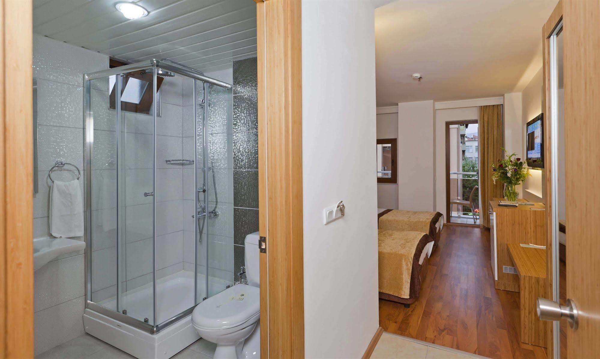 Hotel Eftalia Aytur 4*