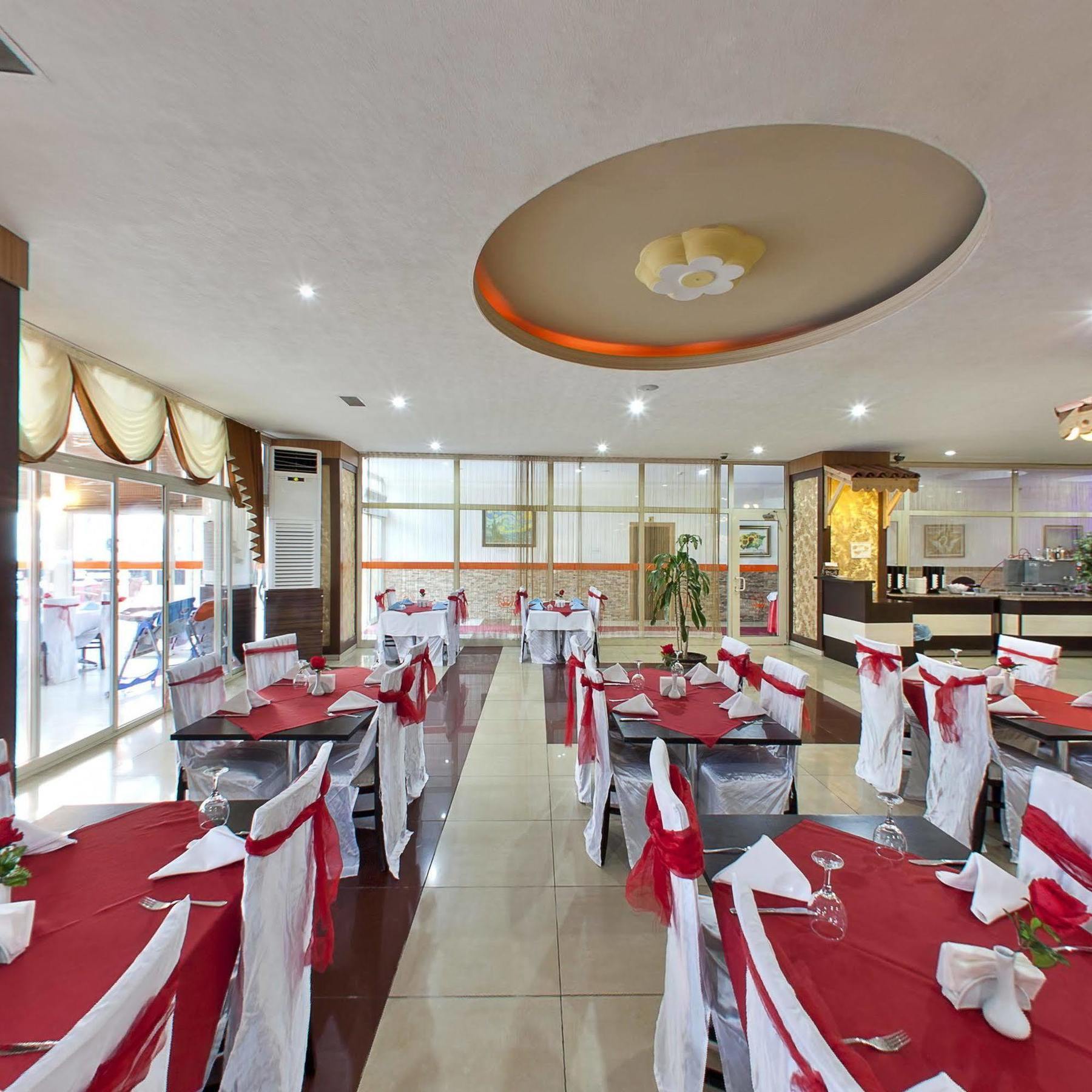 Lims Bona Dea Hotel 4*