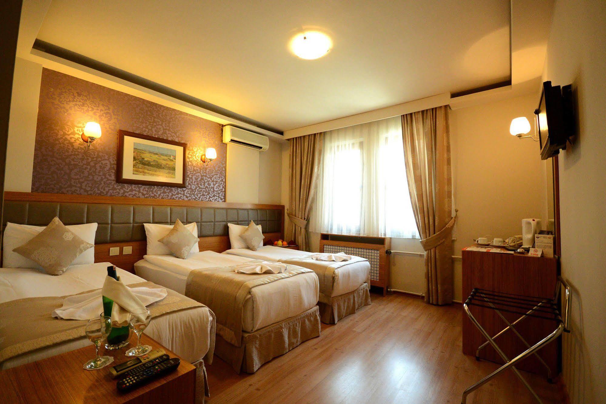 Hotel Anzac