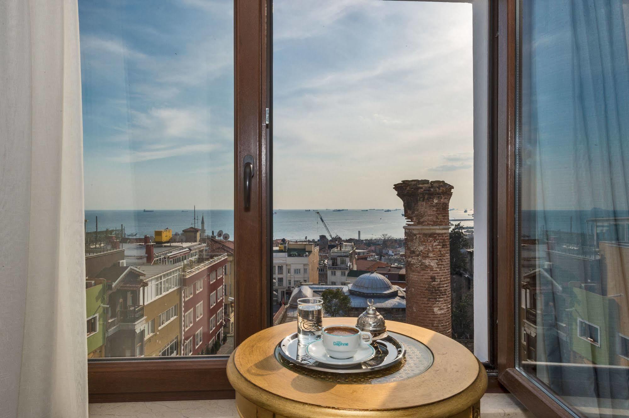Daphne Hotel Istanbul