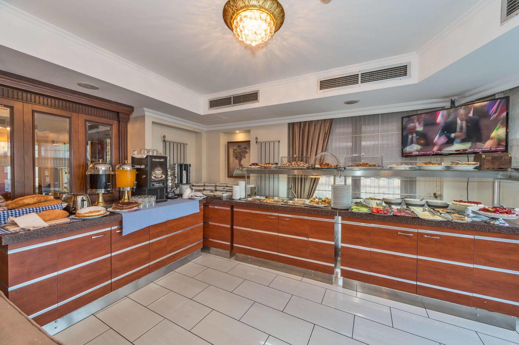 Daphne Hotel Istanbul