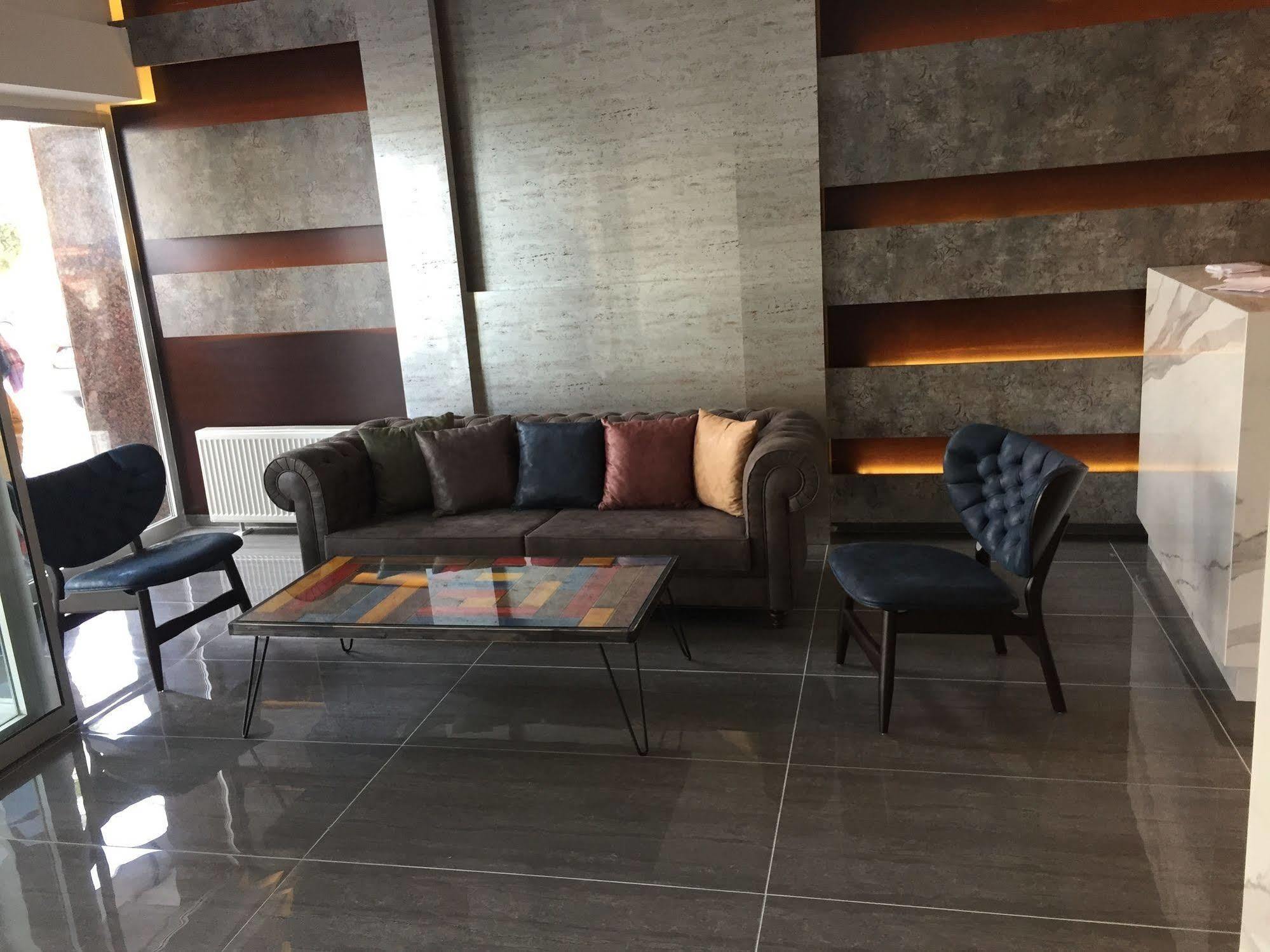 Helen Hotel