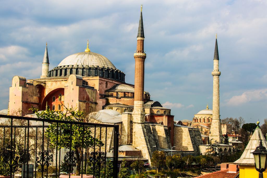 Turk Art Istanbul