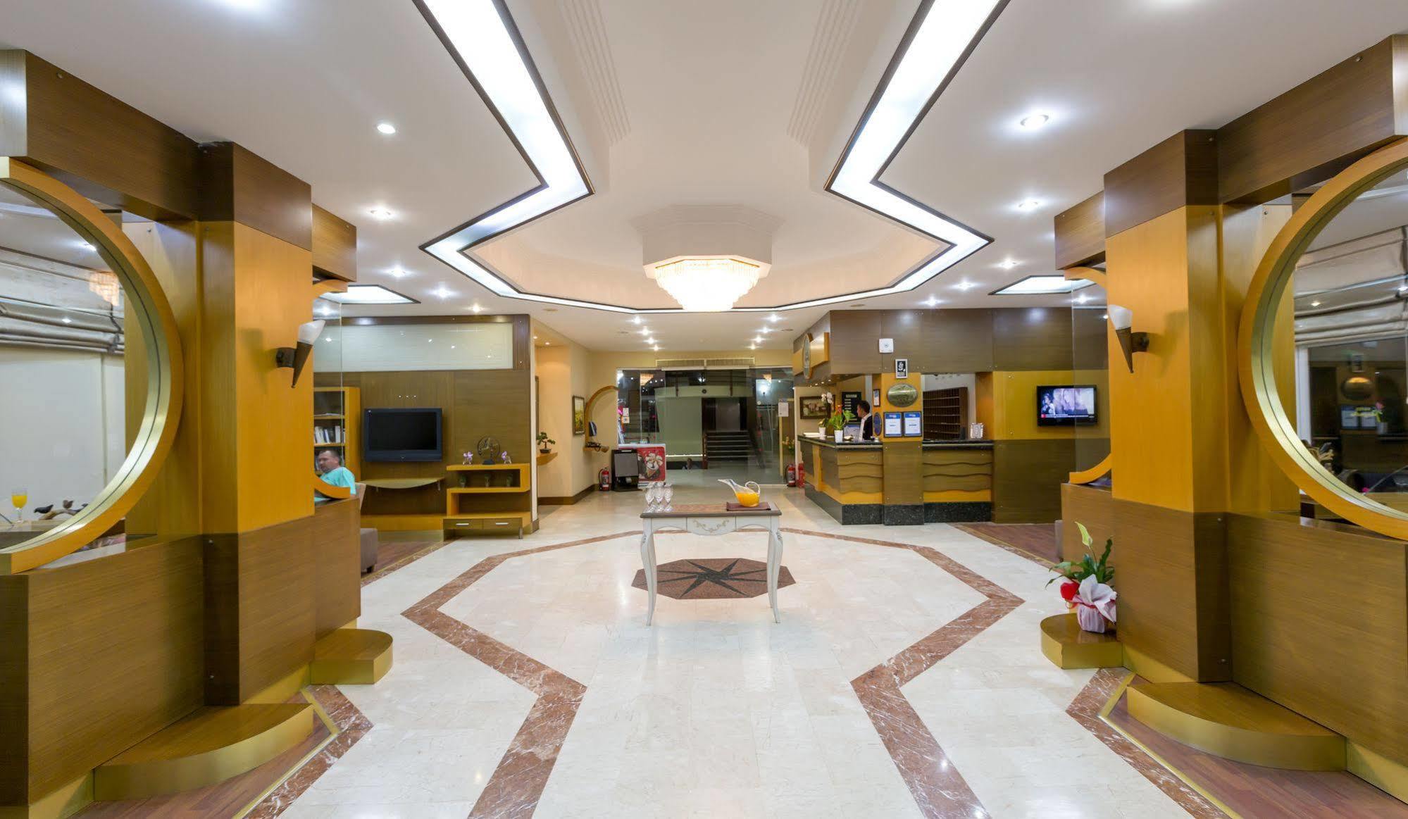 Hotel Magnolia 4*