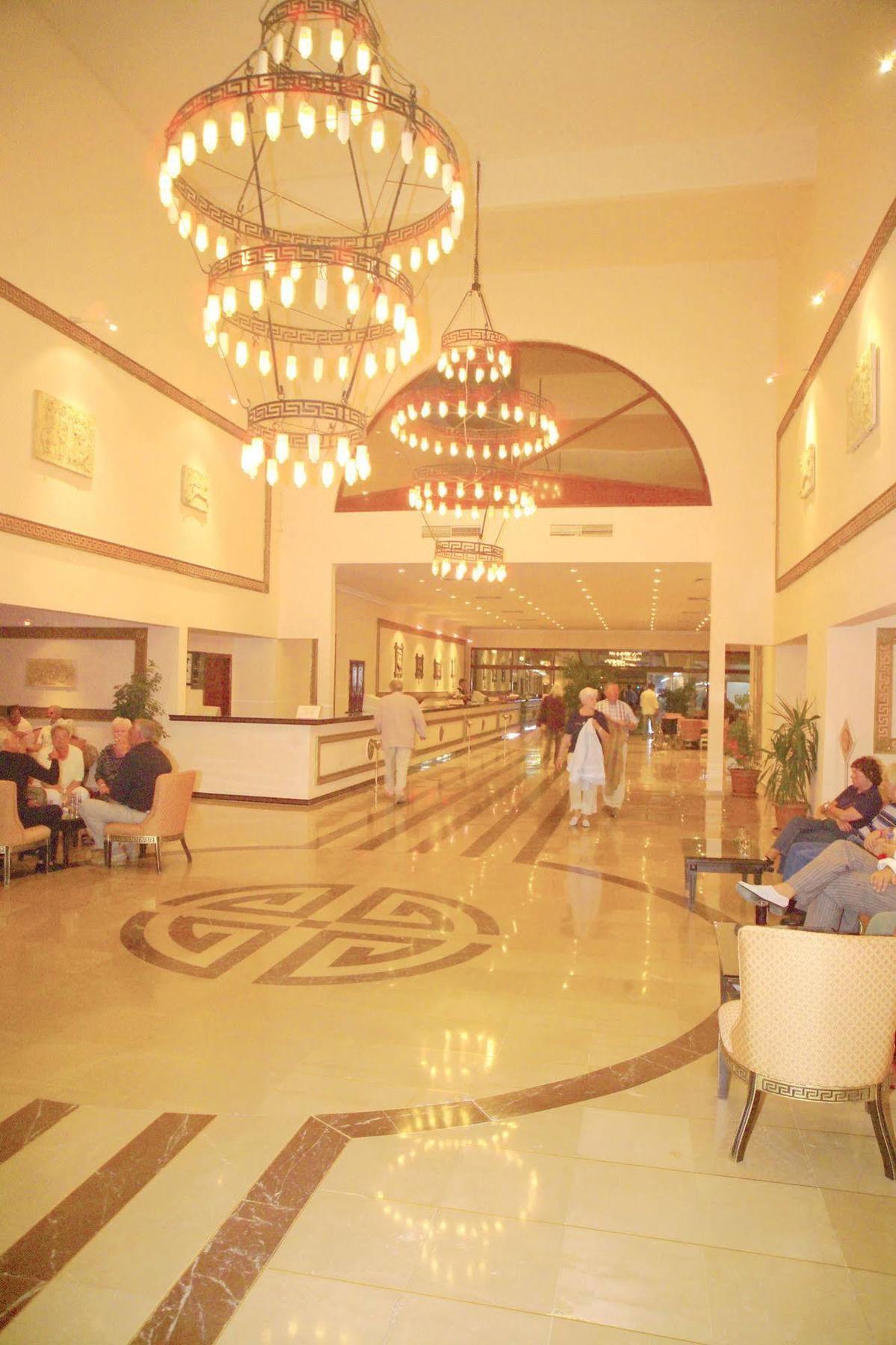 Hotel Cesars
