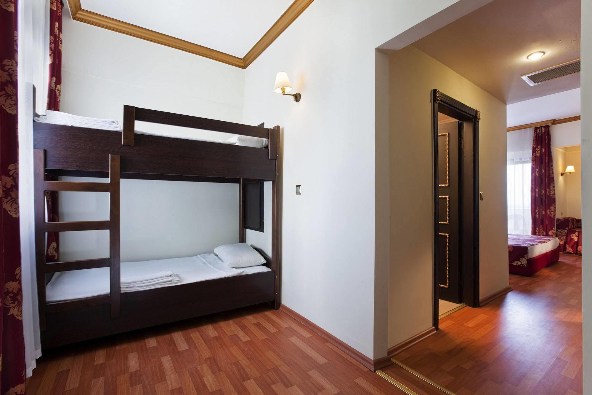 Cesars Hotel
