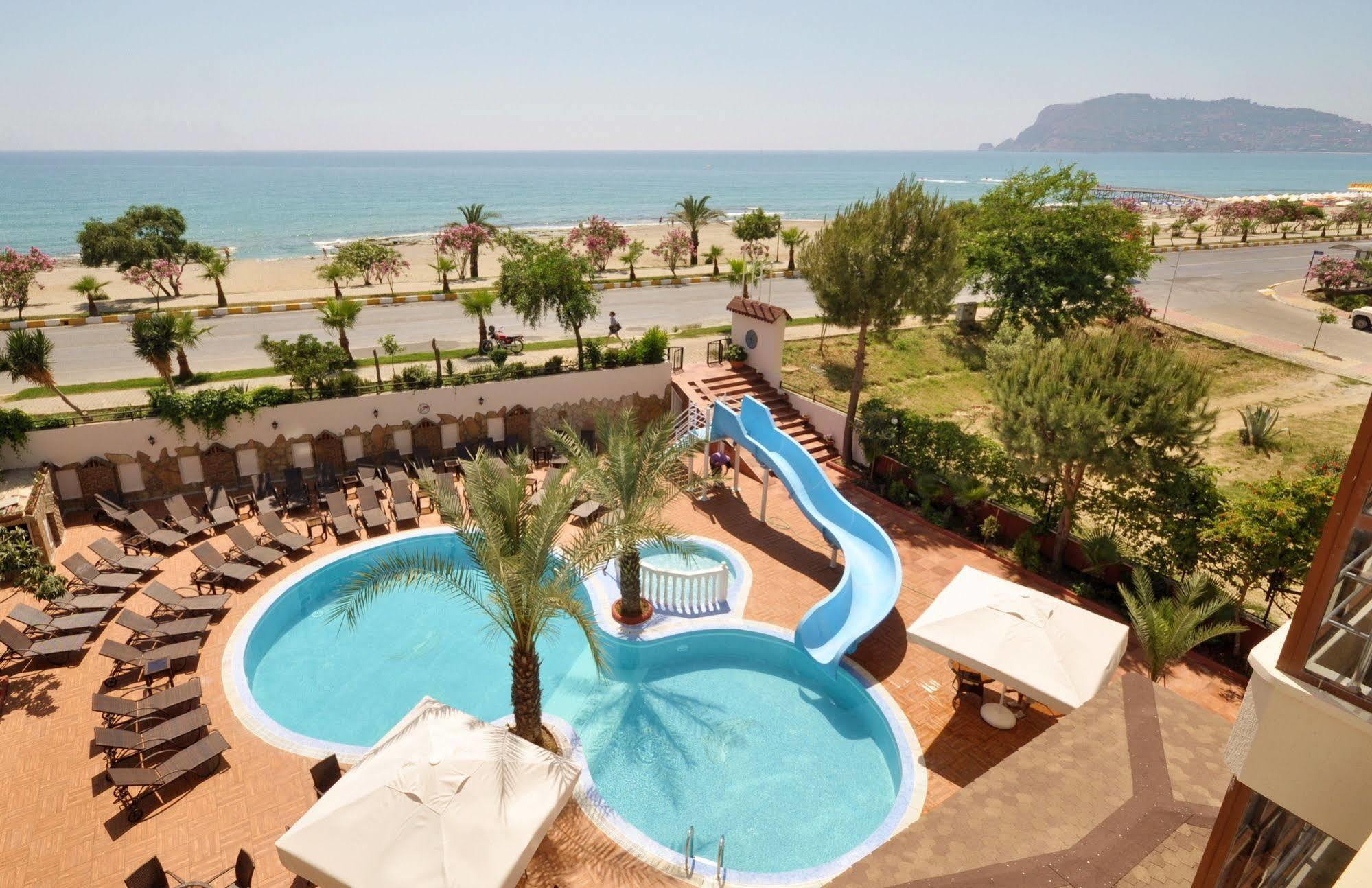 Bella Bravo Hotel 3*