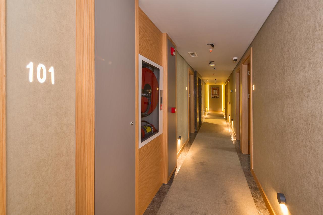 Genova Old Hotel 3*