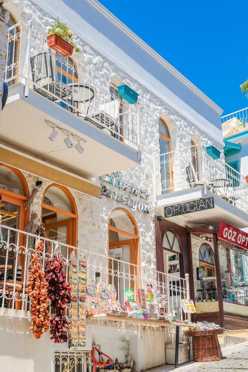 Turkuaz * Kalkan