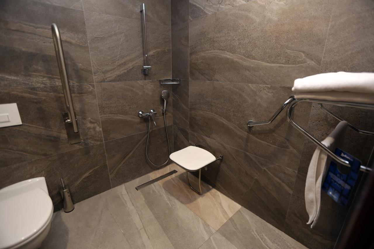 Radisson Blu Hotel, Hotel 5*