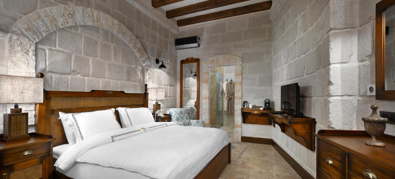 Hotel Seraphim Cave &
