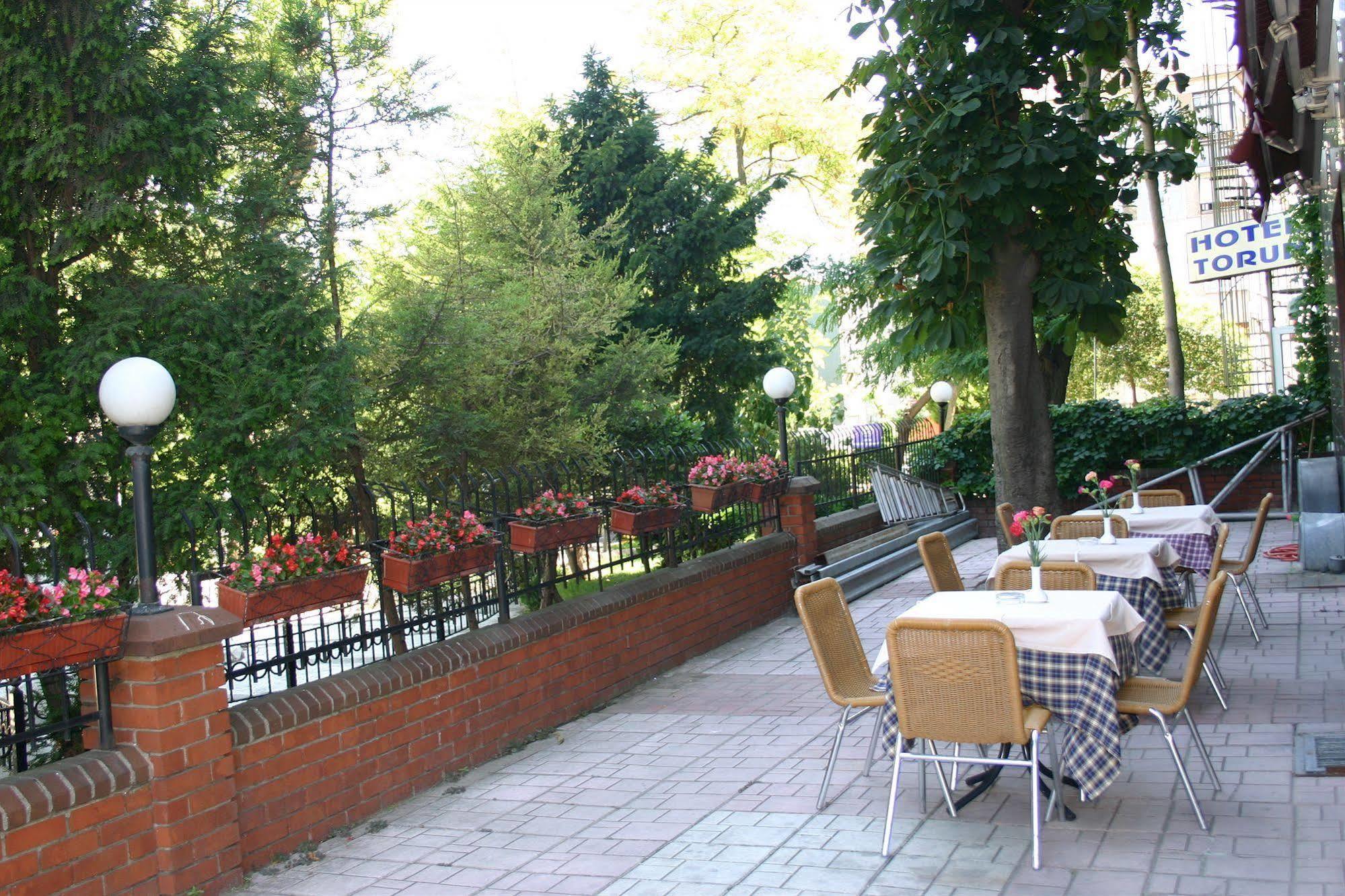 Yavuz Hotel 2*