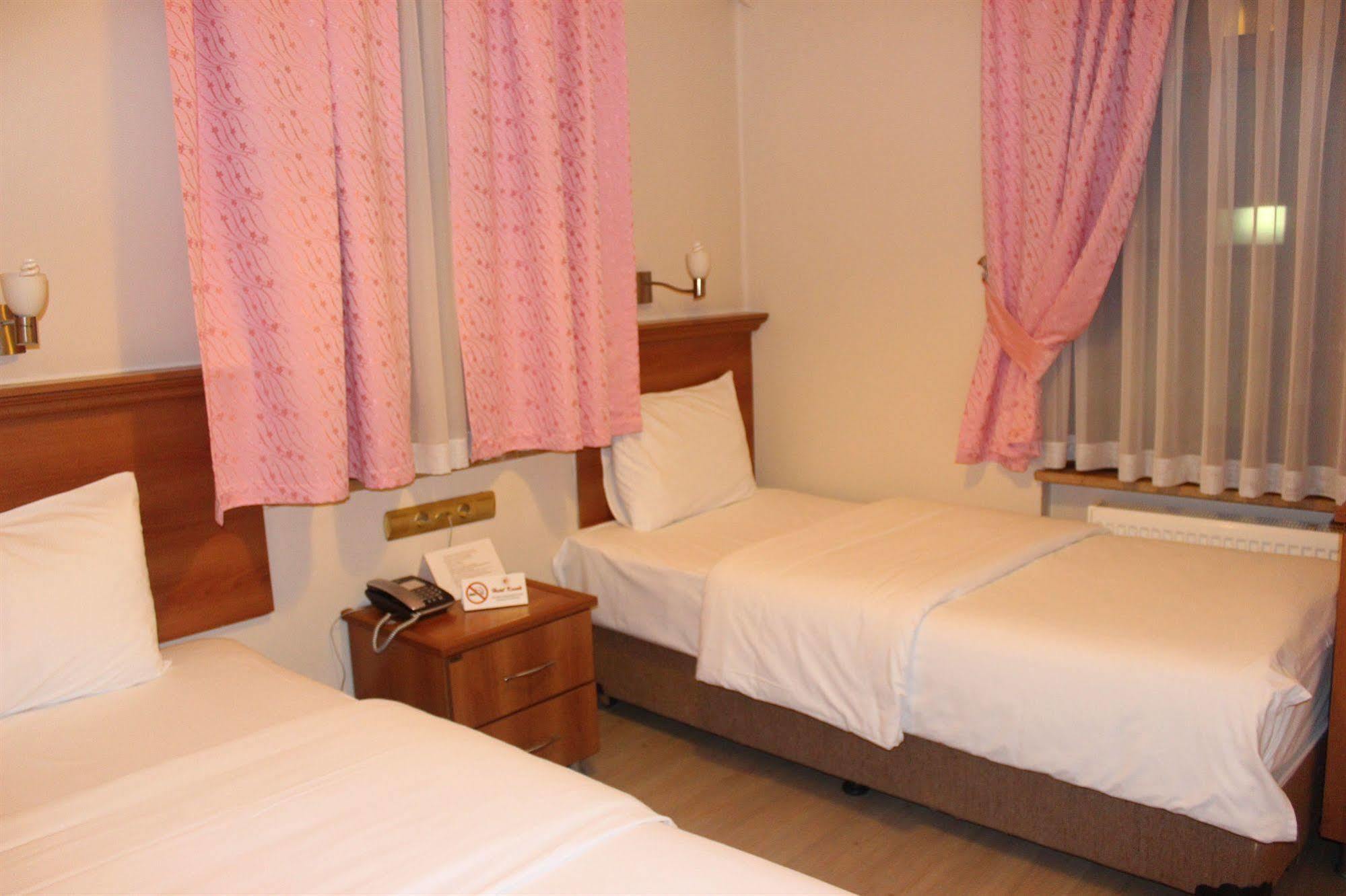 Kispet Hotel 3*