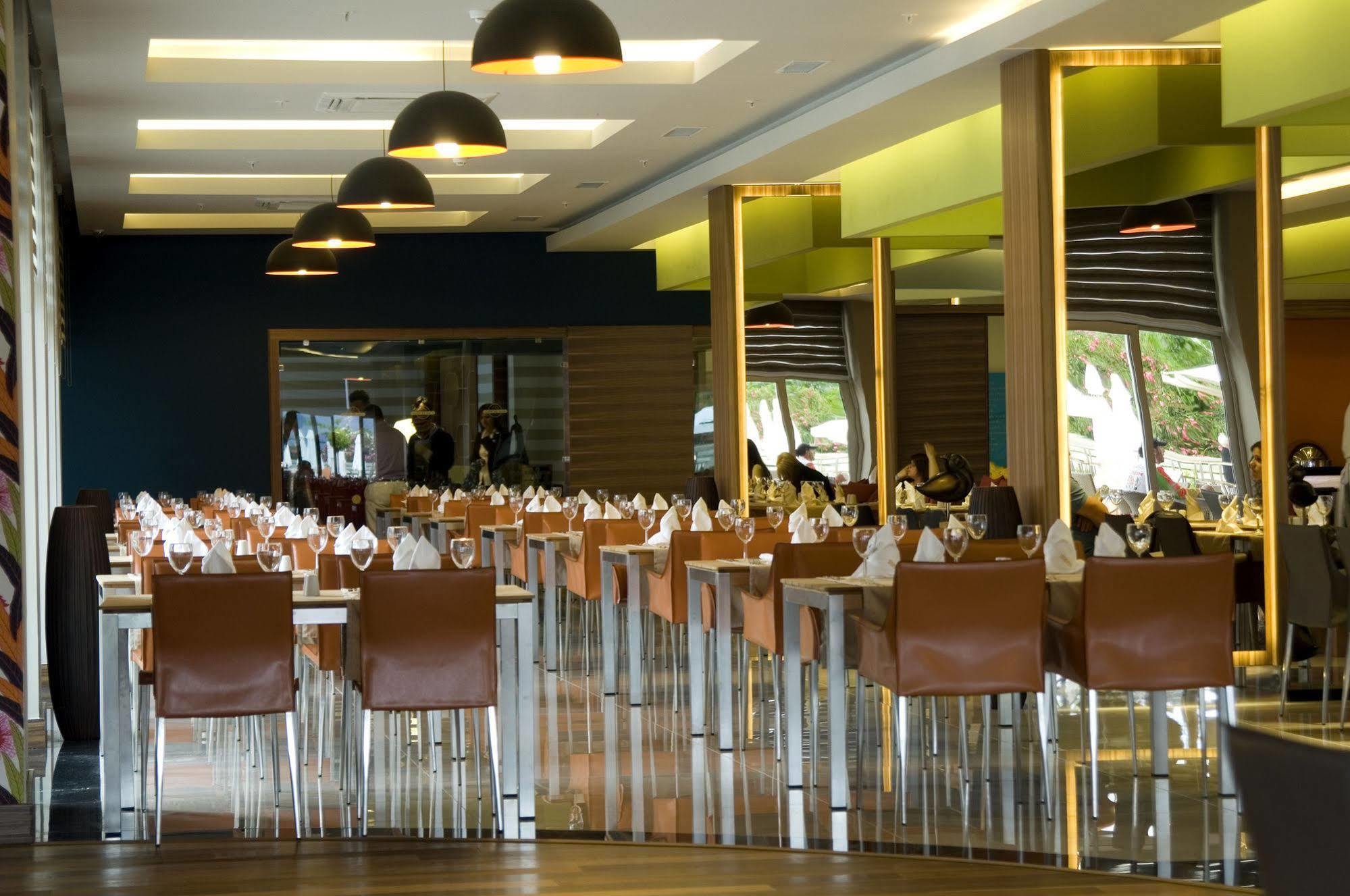 Casa De Maris & Adult Only 16 Hotel