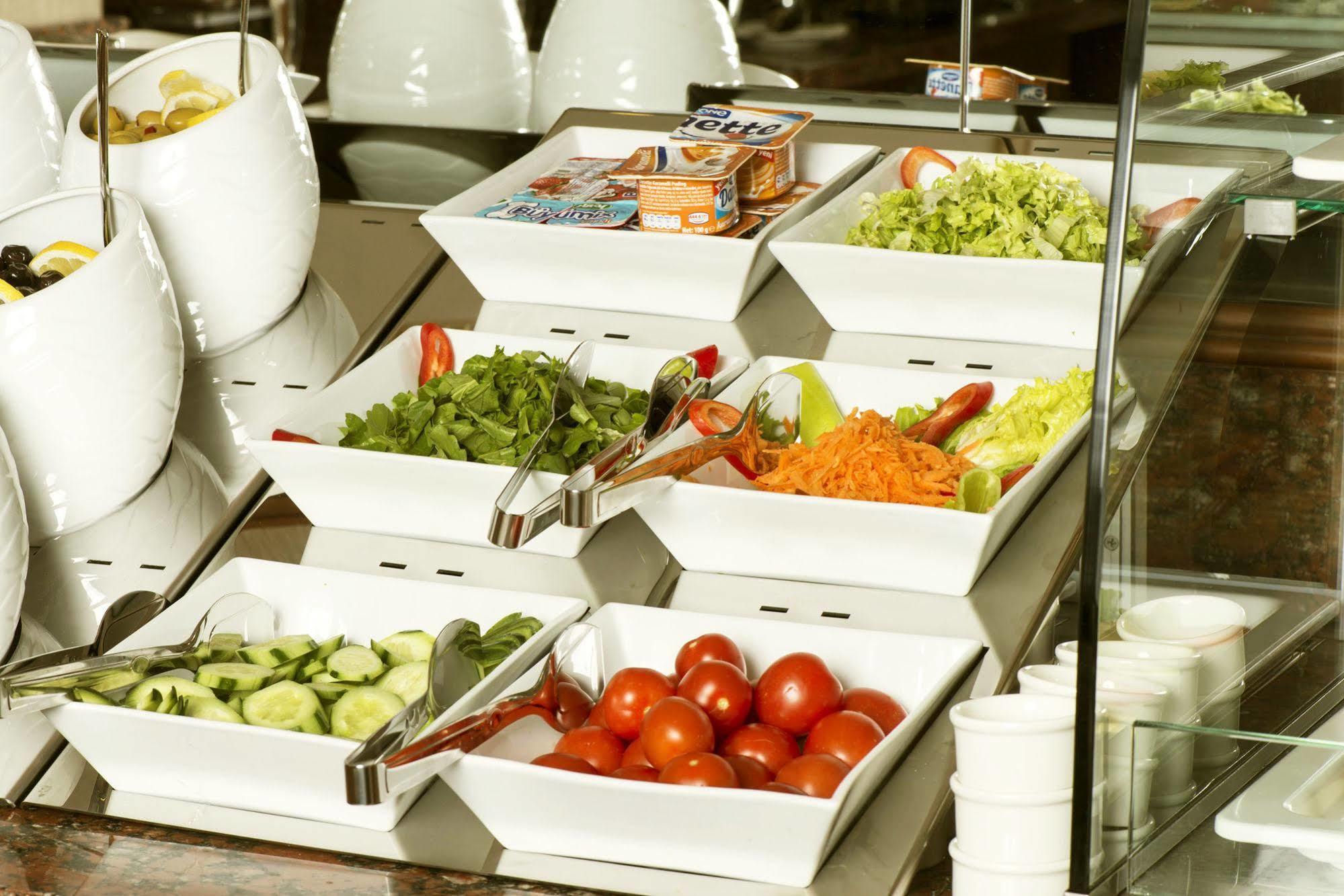 Halifaks Hotel Istanbul