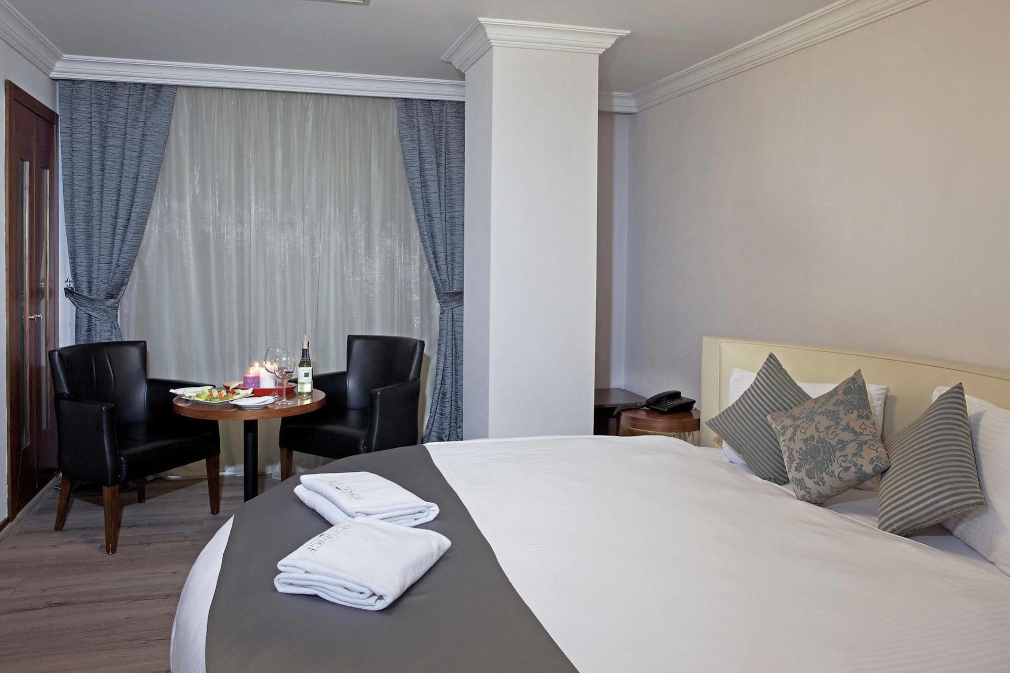 Residence Hotel 3*