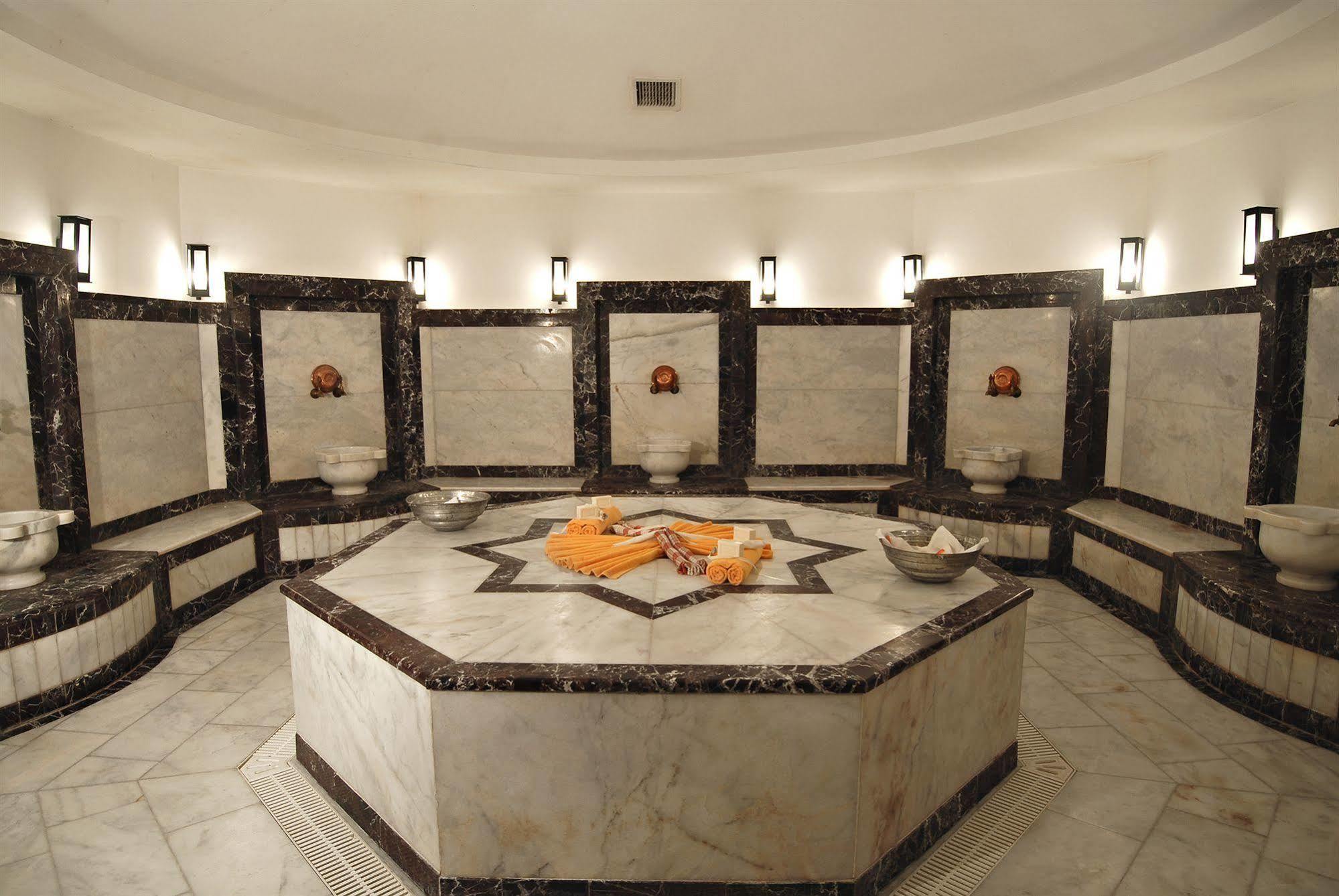 Kaya Hotel