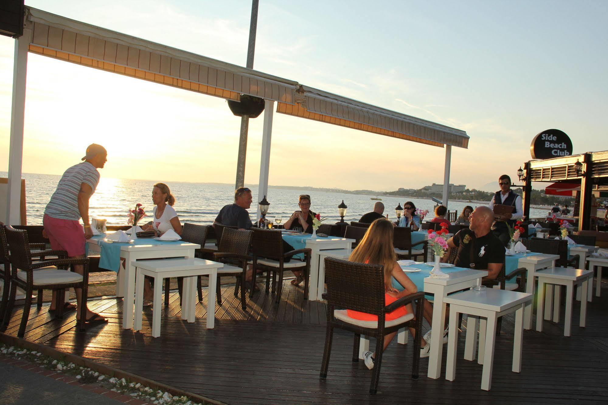 Side Beach Club