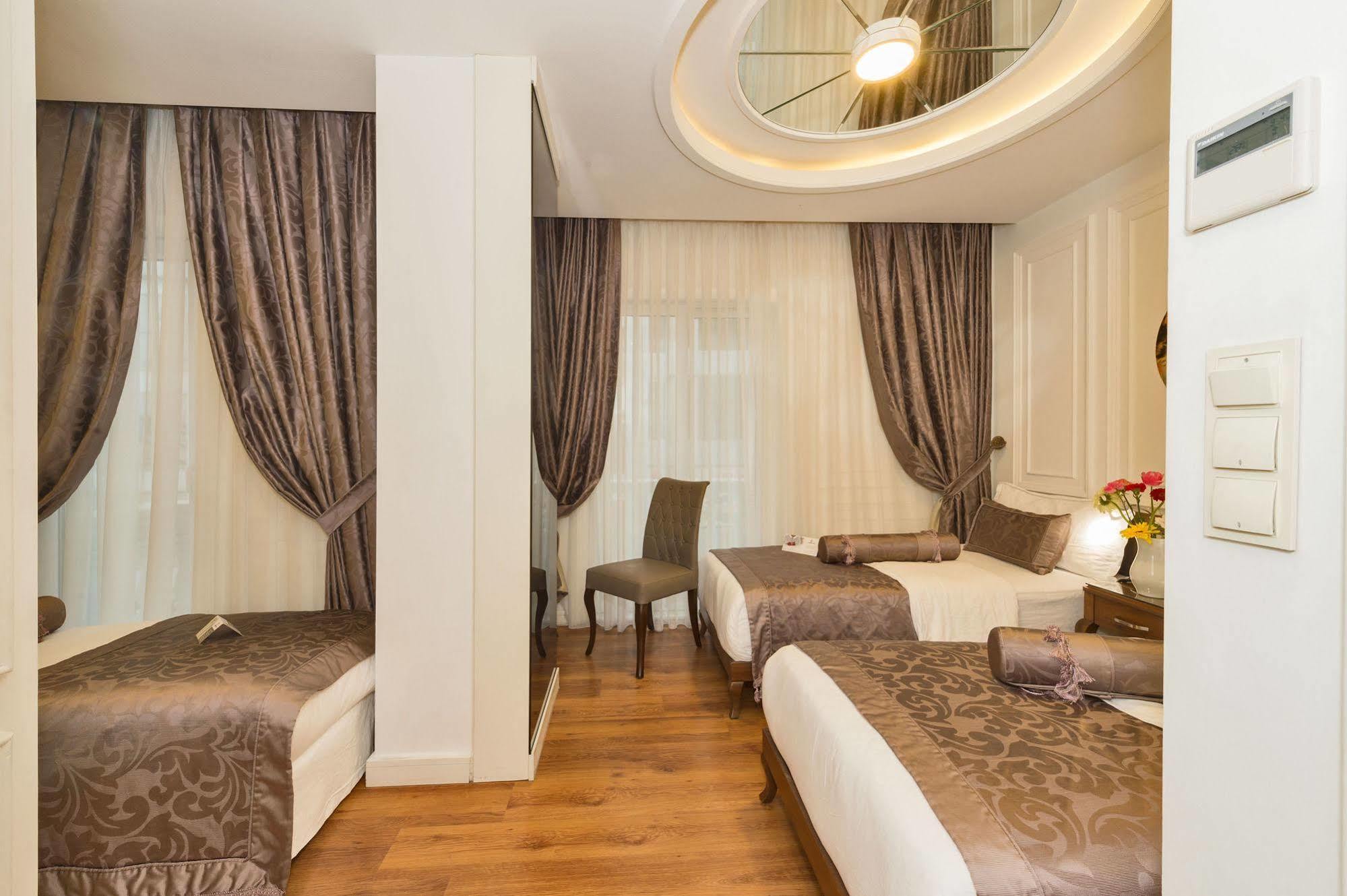 Darkmen 2 Hotel Istanbul