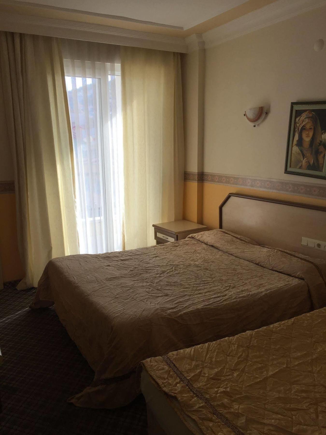 Kleopatra Saray Hotel