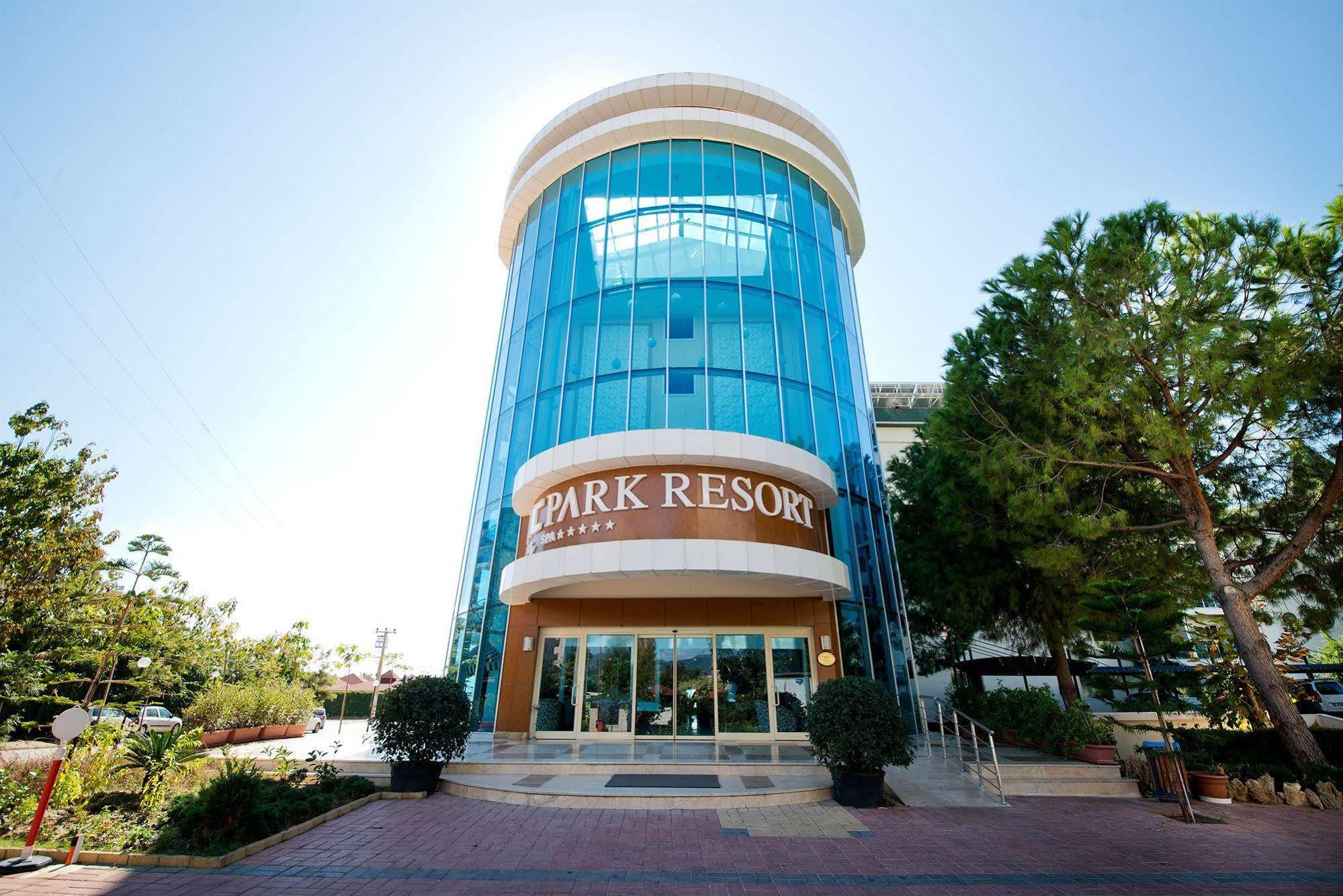 Mc Park Hotel 5*
