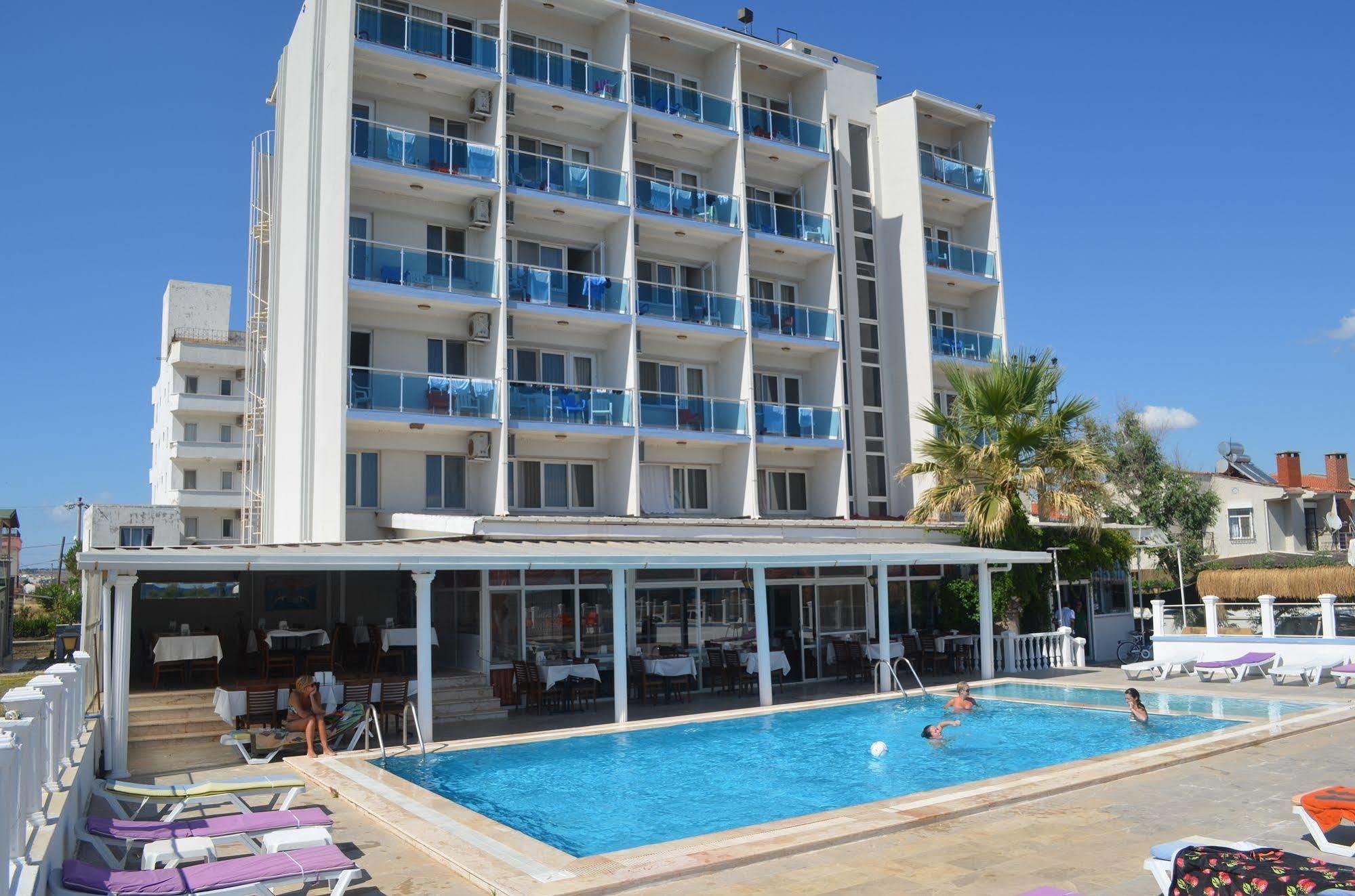 Yasmin Hotel 2*