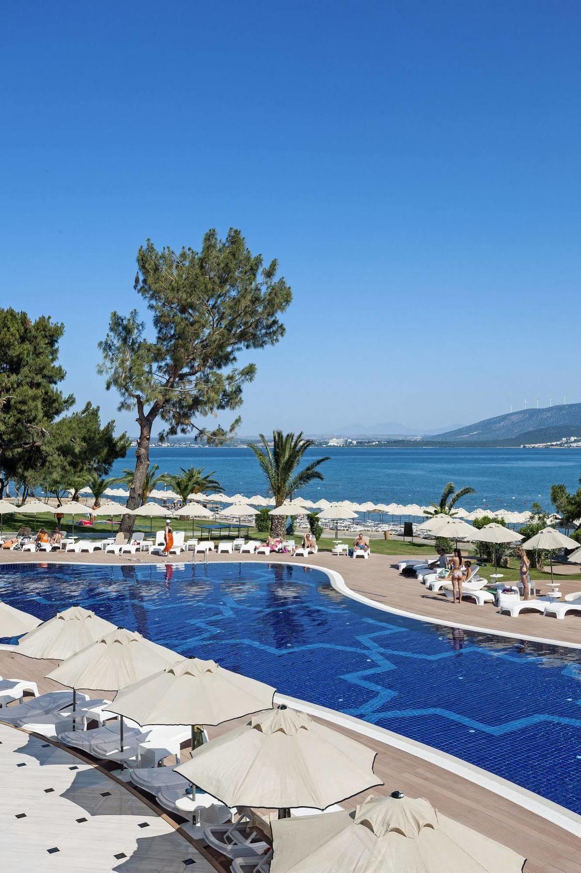 Aurum Exclusive Club