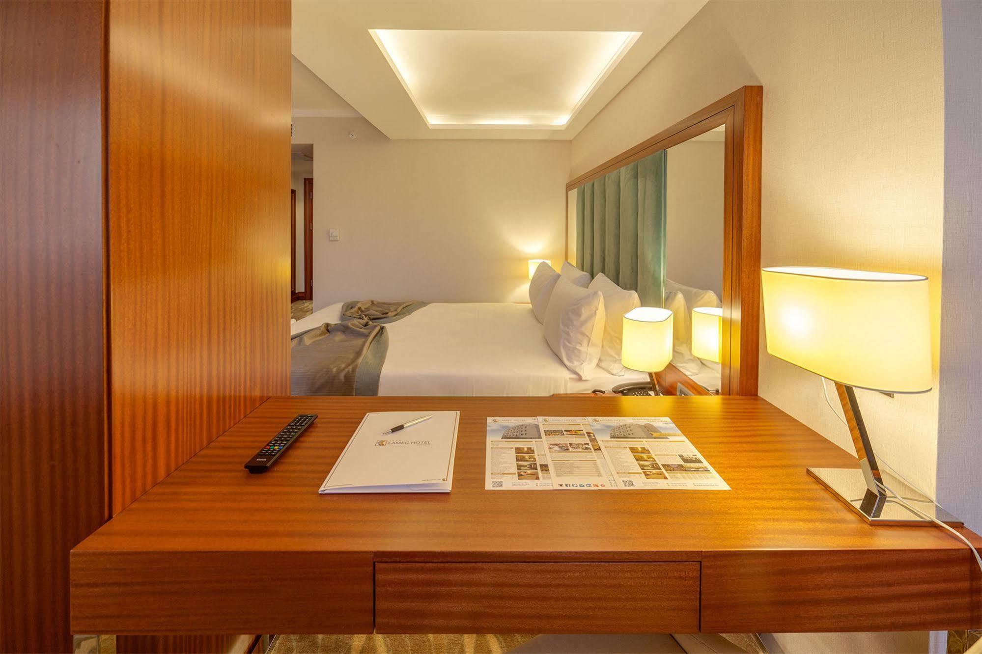 Hotel Lamec Business