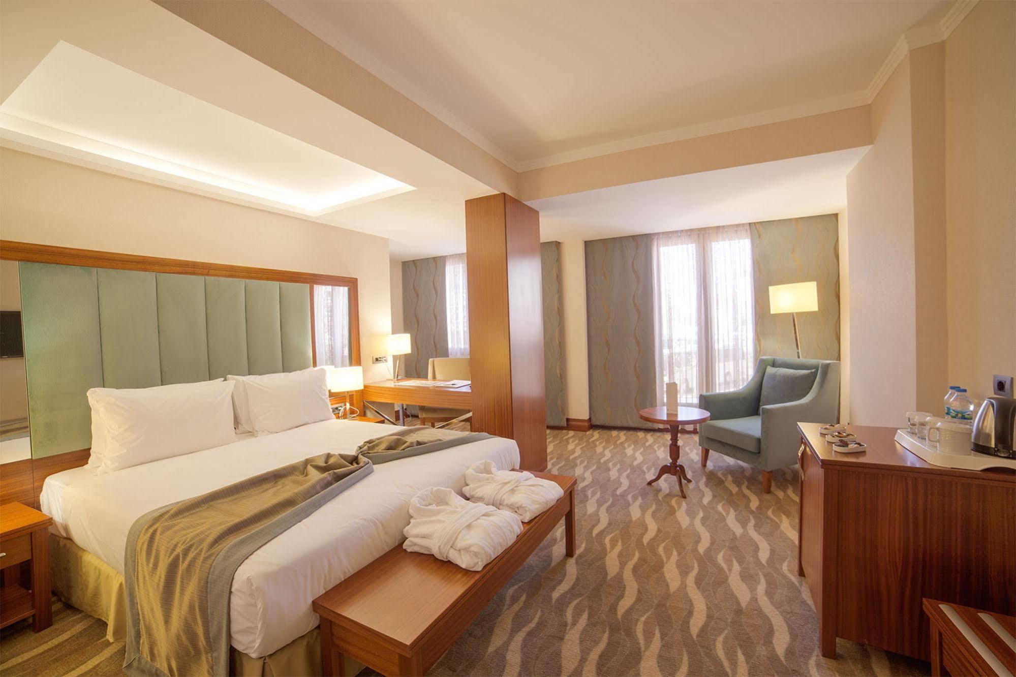 Lamec Business Hotel Gebze