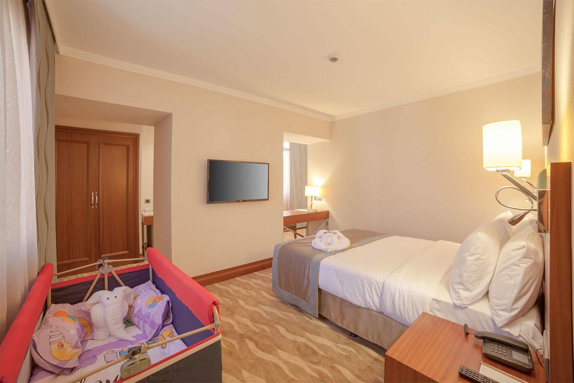 Lamec Business Hotel