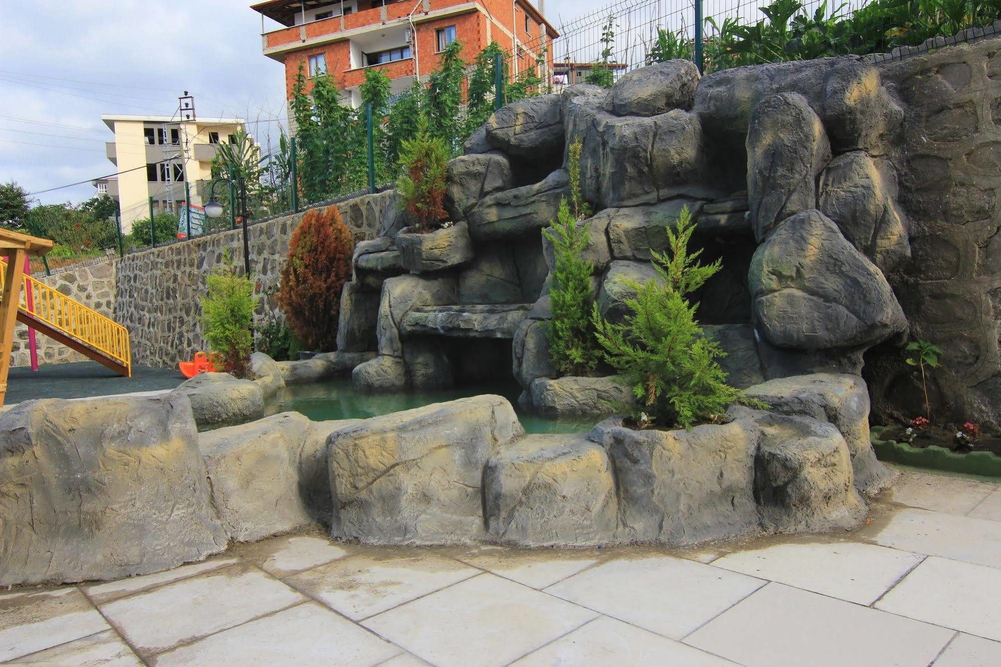 Aparthotel Royal Life