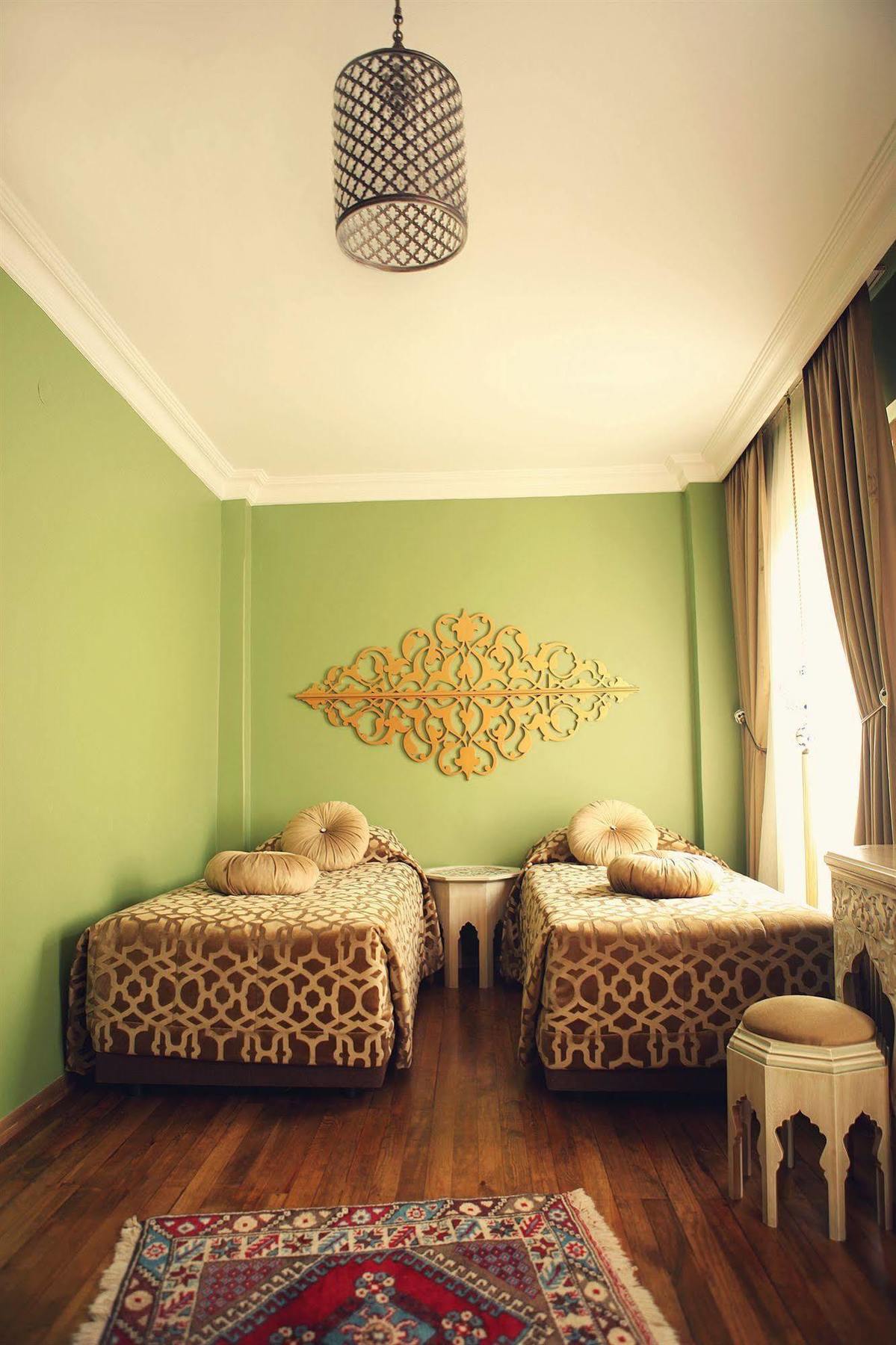 Hotel Kervan 3*