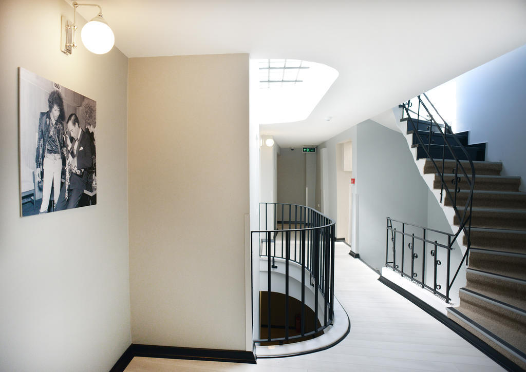 Rumours Hotel 2*