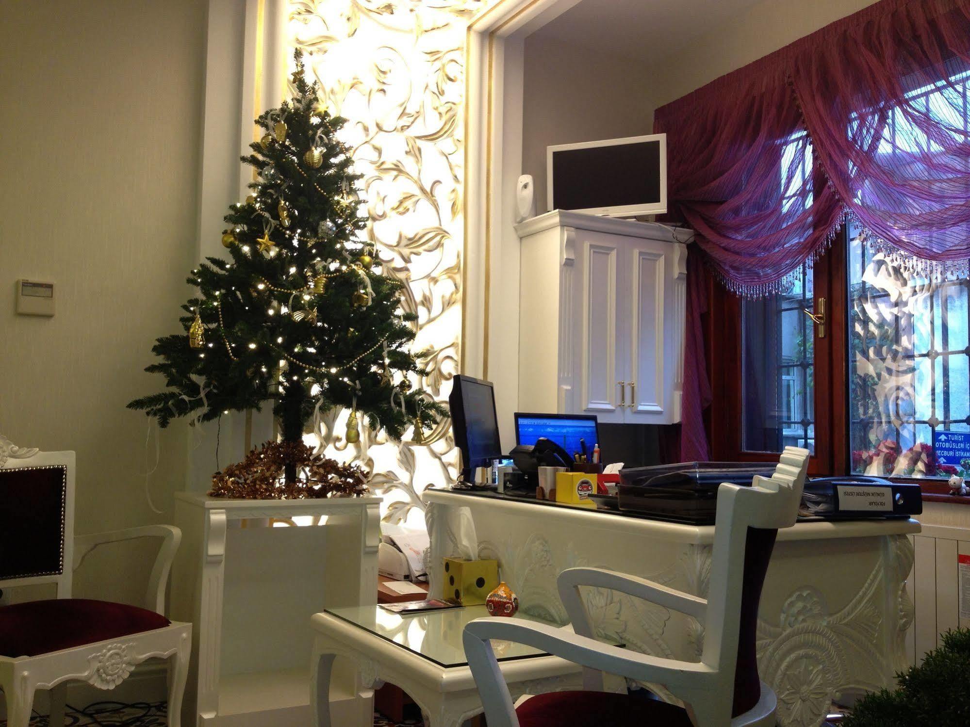 Coliseum Hotel