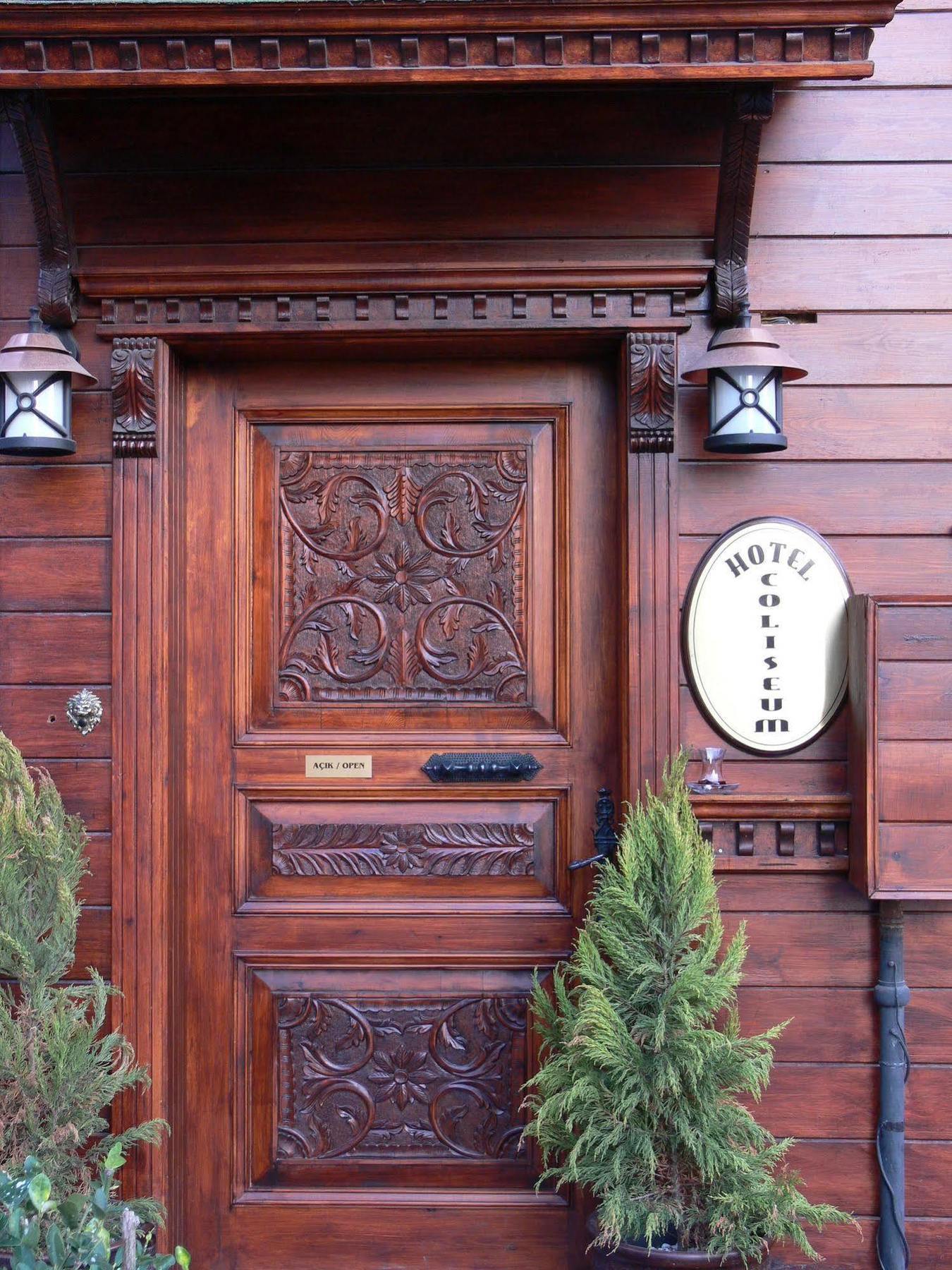 Coliseum Hotel