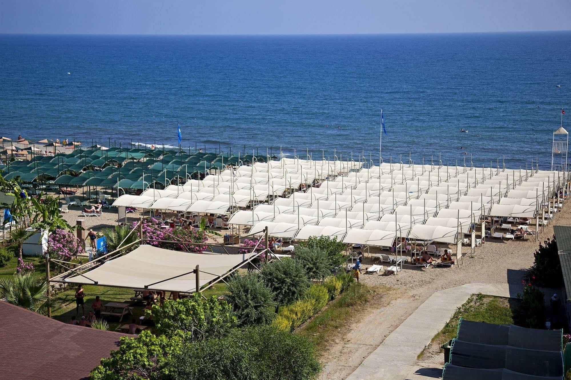 Resort Titan Garden Ultra 4*