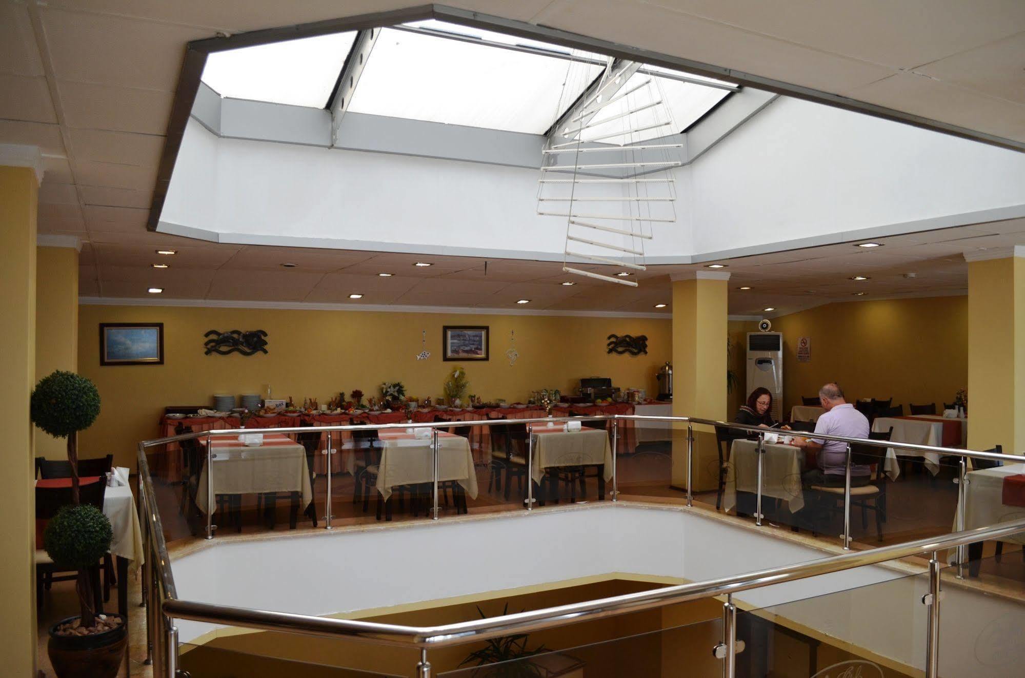 Ayvalik Palas Hotel Ayvalik