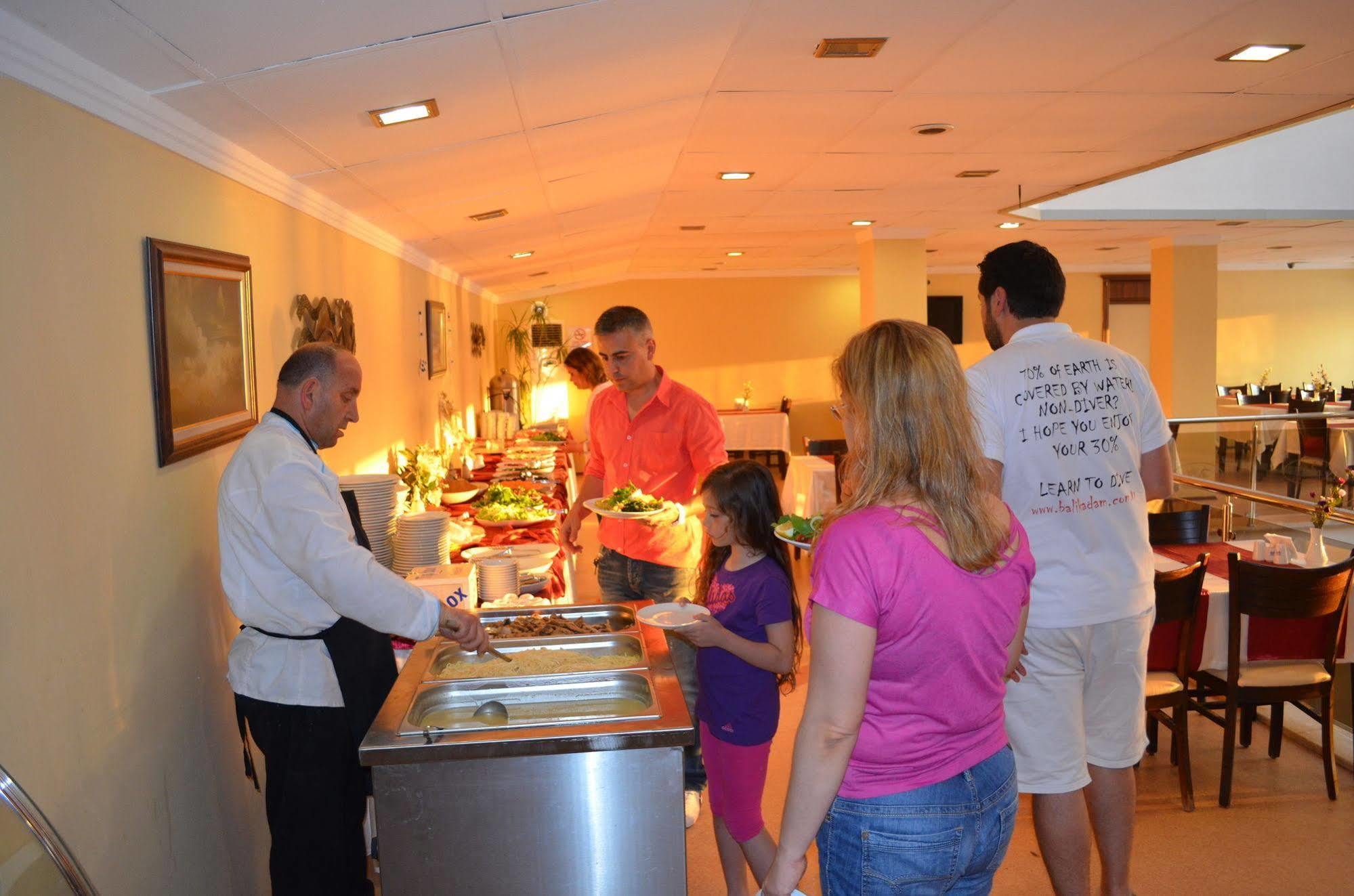 Ayvalik Palas Hotel 2* Ayvalik