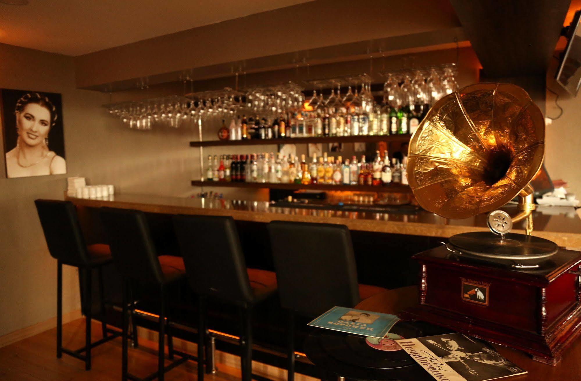 Demir Hotel 4*