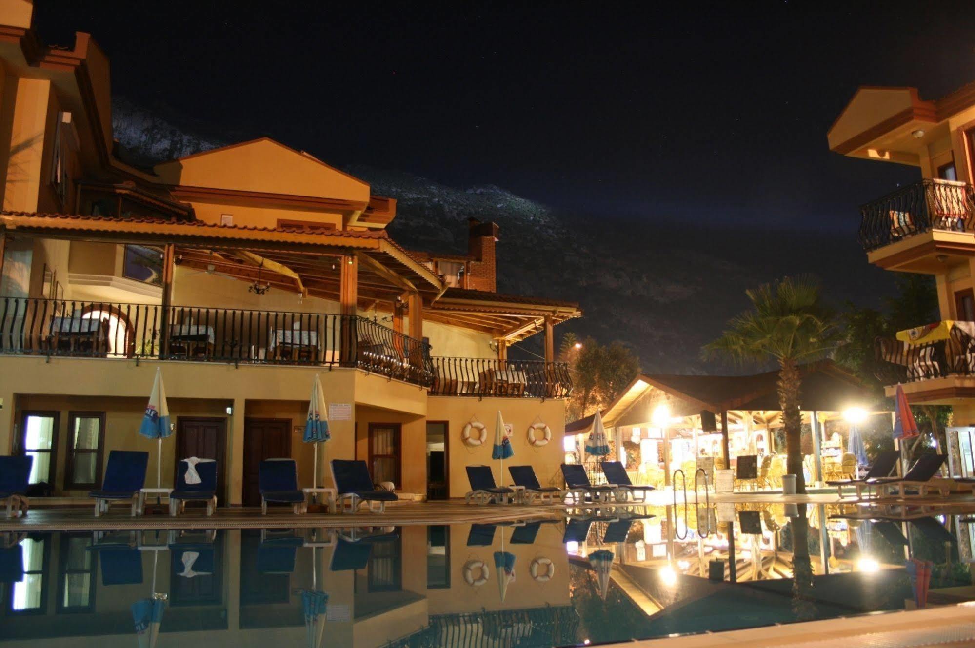 Belcehan 3* Oludeniz