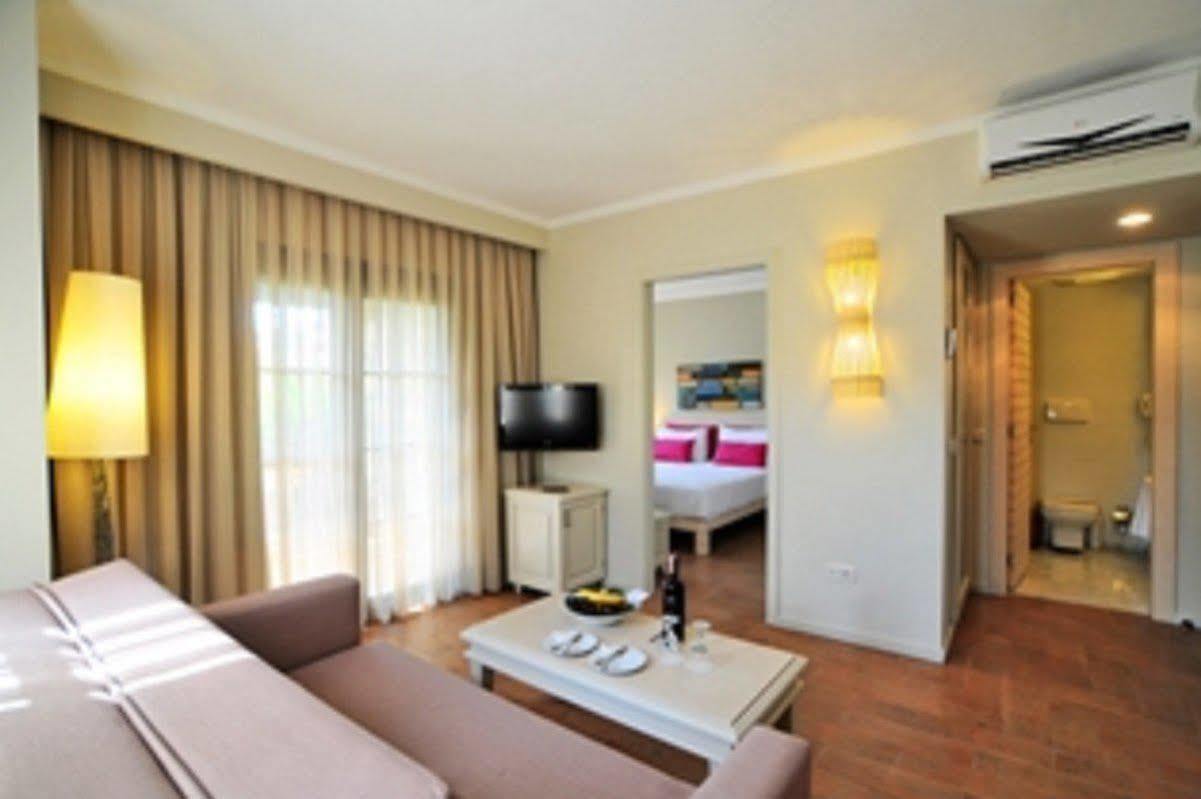 Hotel Zeytinada Torba