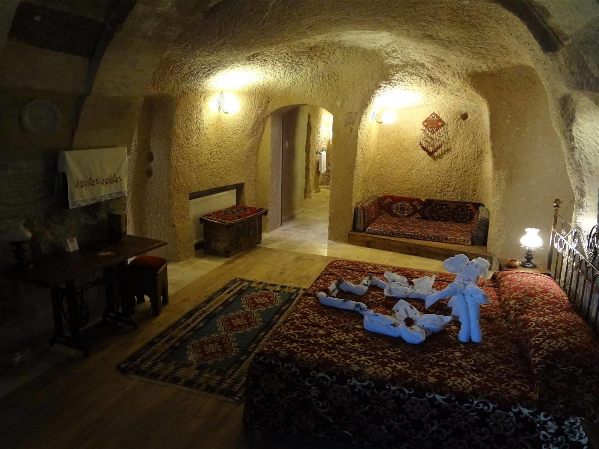 Cappa Cave & 3*