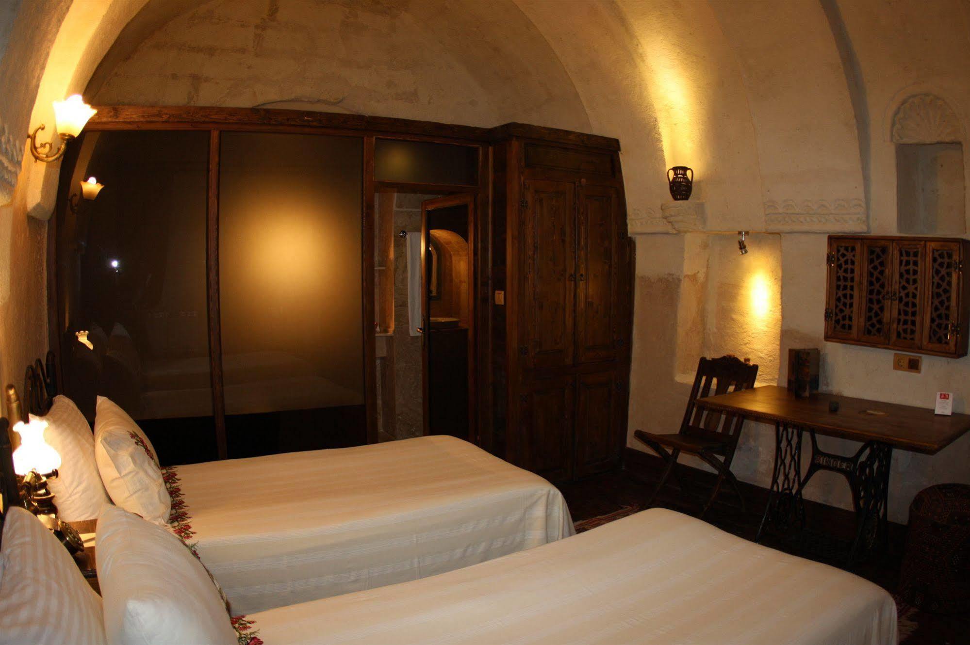 Cappa Cave & 3*